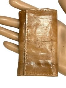 80s Vintage Eel Skin Key Holder Wallet | Camel Tan Coin Purse Key Chain | 3.5'' x 2.5'' - Fashionconservatory.com