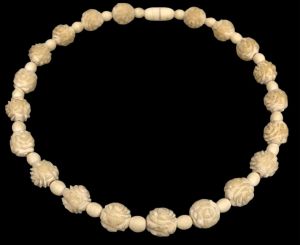 Antique Vintage Carved Bone Bovine Necklace Graduated Rose Beads Screw Clasp 17”
