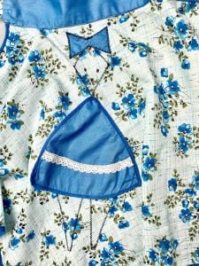 Vintage Midcentury Cotton Half Apron | Floral Print w/ Little Girl Pocket | Great Gift! - Fashionconservatory.com