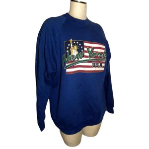 80s 90s NYC Sweatshirt | Made USA New York City Statue of Liberty Flag Destination Souvenir 