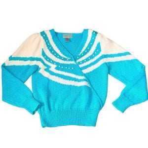 1980’s Bold Teal & White Knit Sweater w/ Pearl Accents, Angora & Rabbit Hair Lux - Fashionconservatory.com