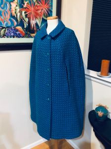 Colette Modes Blue Tweed Irish Cape - L - Fashionconservatory.com