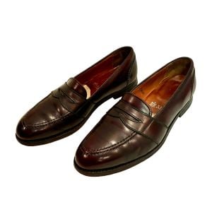 Y2K Oxblood Penny Loafers – Men’s 8.5B / Women’s 10.5 - Fashionconservatory.com
