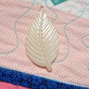 Vintage  Leaf French Hair Clip Barrette, Pearl White, Deadstock, Large 2.75” - Fashionconservatory.com