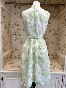 50’s Spring Green Toile Print Dress - Fashionconservatory.com