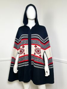 Open Size | 1970's Vintage Hooded Zip Front Cape by Lane Bryant 