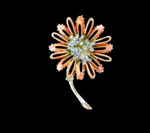 Vintage FLORENZA gold tone & rhinestone trembler coral orange sunflower brooch 1970s