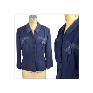 1940s/50s fitted blazer with satin collar and rhinestones Size M