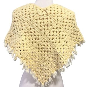 Vintage Handmade 1950’s/1960’s Yellow Crochet Poncho or Caplet w White Fringe - Fashionconservatory.com