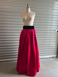 Oscar de la Renta Evening Skirt Red Silk Satin Dead Stock with Black Velvet Belt 30'' Waist Petticoat - Fashionconservatory.com