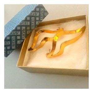 1980’s Avon Bright Gold Squiggle Drop Earrings, Lip Shaped Pierced Earrings, NEW - Fashionconservatory.com