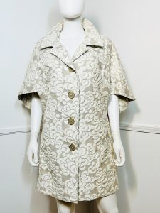 Large | 1960s Vintage Taupe and Ivory Brocade Cape Coat by M' Lady Couture  - Fashionconservatory.com