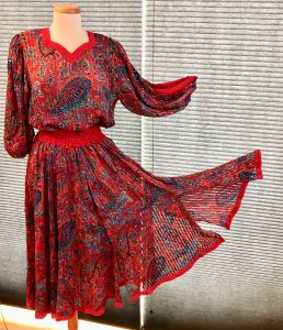 Diane Freis Red Paisley Dress in Rich Gypsy Bohemian Style - OSFM