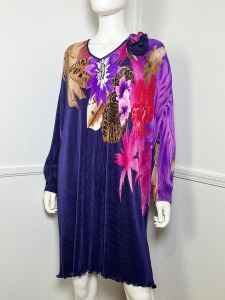 One Size Fits Many | 1980s Vintage Micro-Pleated Floral Dress by Virginie Paris 