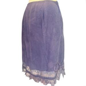 1950’s Vintage Saks Fifth Avenue Hand Dyed Silk Half Slip Skirt with Bow Detail - Fashionconservatory.com