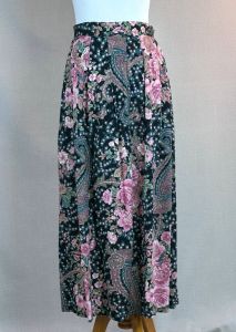 80s Pink Rose Rayon Midi Skirt by Intentions, W30 - Fashionconservatory.com