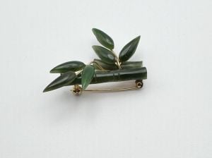 Vintage Apple Jade Bamboo and Leaf Brooch, Pin - Fashionconservatory.com