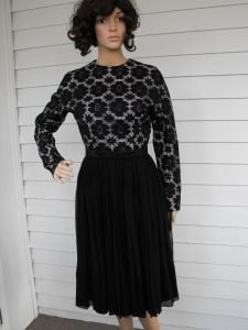 60s Black Floral Lace Dress Party Pleated Lower S