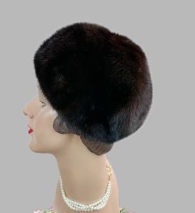 Vintage Dark Brown Mink Cloche Hat - Fashionconservatory.com