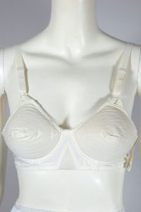 "Inflation" 1950s padded bullet bra white cotton 32A
