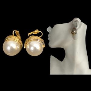 60s Large Faux Spherical Pearl Clip Earrings | Round Globe Sphere Ball