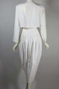 White 80 harem pant suit 2-piece cropped boxy jacket - Fashionconservatory.com