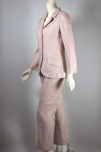 Off-white pastel pink plaid linen 1960s pantsuit shorts set - Fashionconservatory.com