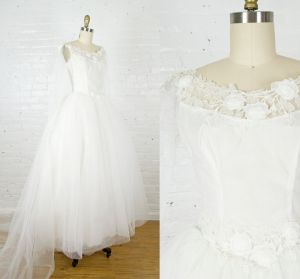 Marie 1950s tulle and lace wedding gown  . vintage 50s princess ballgown short sleeve wedding dress 