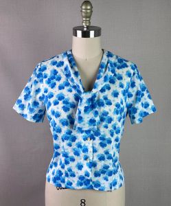 50s Blue and White Short Sleeve Button Front Blouse by Mode de Paris, B36