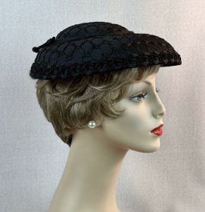Vintage 50s Black Mushroom Brim Hat