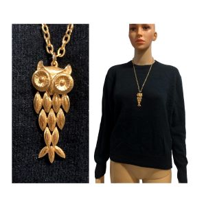 70s Gold Articulated OWL Pendant Necklace | 2 5/8'' 