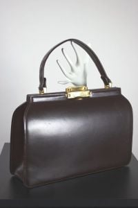 Chocolate brown leather 1950s handbag large purse top handle