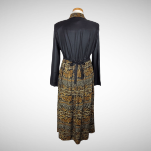 JESSICA HOWARD Long Sleeve Tie-Back Midi Dress Black Brown Crewel Paisley Print Cottagecore Prairie - Fashionconservatory.com