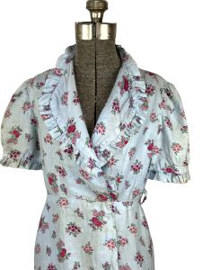 1930s floral cotton robe or dress with ruffled collar - Fashionconservatory.com