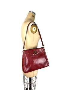  1970s Etienne Aigner Handmade shoulder bag oxblood leather