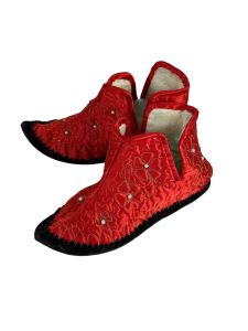 1960s pixie slippers red quilted satin beaded genie shoes Size 7 1/2