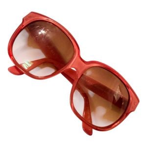 Emmanuelle Khanh Paris Thick Framed Sunglasses in Pink, Mod 8080, Frame France - Fashionconservatory.com
