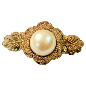 Vintage Gold Tone Faux Pearl Leaf Scroll Brooch Pin - Elegant Women’s Jewelry