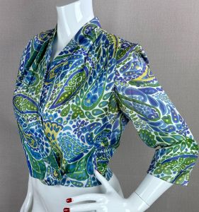 60s Blue Abstract Wrap Blouse w/ Elbow Sleeves by Pilot, Sz M-L - Fashionconservatory.com