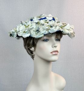 Vintage 1950s White Silk and Velvet Floral Platter Hat