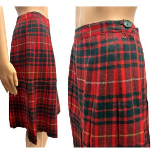 Vintage 1950s Red Plaid Wool Skirt Talon Zipper Schoolgirl Style 26.5'' W - Fashionconservatory.com