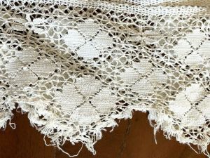 Antique Lace Trim 90'' X 3-4'' Skirt Petticoat Edging White Micro Crochet Clovers - Fashionconservatory.com