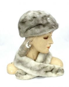 WOMENS Azurene MINK Fur Collar Slip thru With CLips  36'' Long Silver Ivory