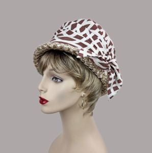 Vintage 80s Beige Straw Brimmed Cloche by Dana Marte