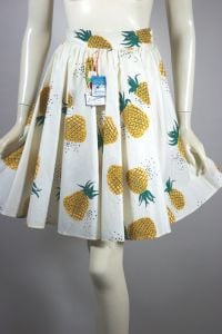 Pineapples novelty print cotton 1950s child's circle skirt XXS kids's 10 deadstock