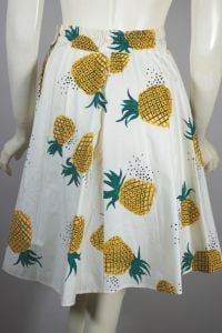 Pineapples novelty print cotton 1950s child's circle skirt XXS kids's 10 deadstock - Fashionconservatory.com