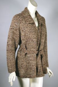 Marled brown tan wool hand knit 70s belted cardigan sweater