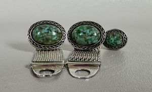 Vintage 60s Silvertone Mesh Cufflinks and Tie Tac with Teal Stone - Fashionconservatory.com