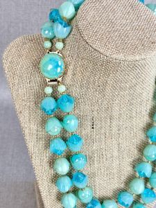 50s Demi Parure Teal Lucite Necklace and Clip On Earrings, Made in Hong Kong, Married Set - Fashionconservatory.com