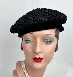 Vintage 50s Black Raffia Straw Banded Beret Hat by Trebor - Fashionconservatory.com